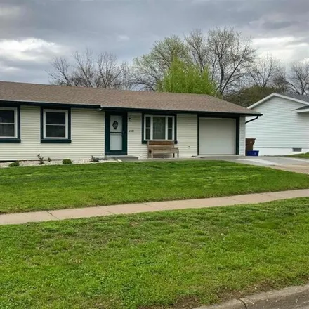 Buy this 5 bed house on 1370 City View Drive in Denison, IA 51442