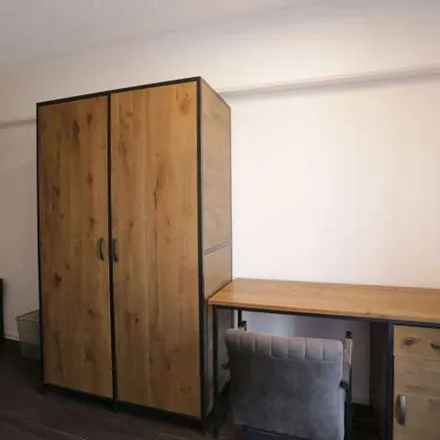 Rent this 1 bed apartment on Rue Capouillet - Capouilletstraat 56 in 1060 Saint-Gilles - Sint-Gillis, Belgium
