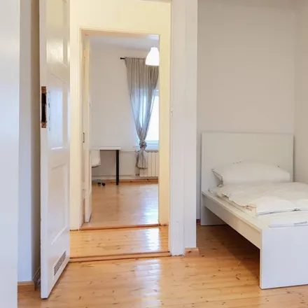 Rent this 5 bed room on Aronsstraße 94 in 12057 Berlin, Germany