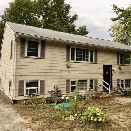 Rent this 2 bed house on 20a Mitchell St Unit 20a in Manchester, New Hampshire