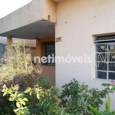 Buy this 3 bed house on Avenida Juscelino Kubitschek in Parque Industrial, Contagem - MG