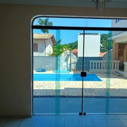 Rent this 3 bed house on Rua Tomé de Souza in Parque Rincão, Cotia - SP