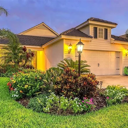 Buy this 3 bed house on Stuart Drive in Venice, FL 34293