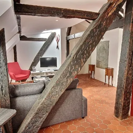 Rent this 3 bed apartment on 29 Rue Vieille du Temple in 75004 Paris, France