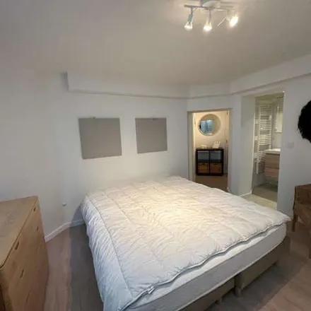 Rent this 1 bed apartment on Rue de la Levure - Giststraat 4 in 1050 Ixelles - Elsene, Belgium