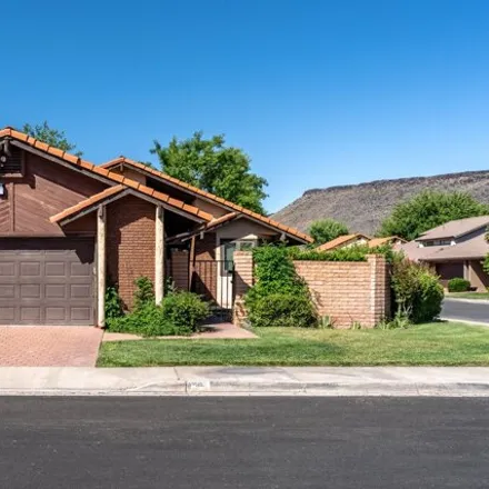 Buy this 5 bed house on Park North Drive in Saint George, UT 84770