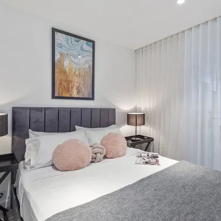 Rent this 1 bed apartment on South Yarra in Toorak Road, South Yarra VIC 3141