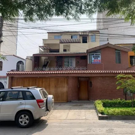 Buy this 3 bed apartment on Jirón Cerro Prieto in Santiago de Surco, Lima Metropolitan Area 10853