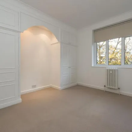Rent this 3 bed apartment on Sherwood Court in Bryanston Place, London