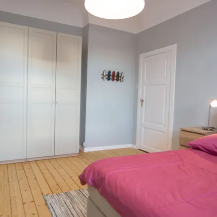 Rent this 2 bed apartment on Alte Hafenstraße 36 in 28757 Bremen, Germany