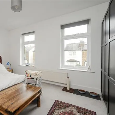 Image 5 - Willoughby Road, London, KT2 6LN, United Kingdom - House for rent