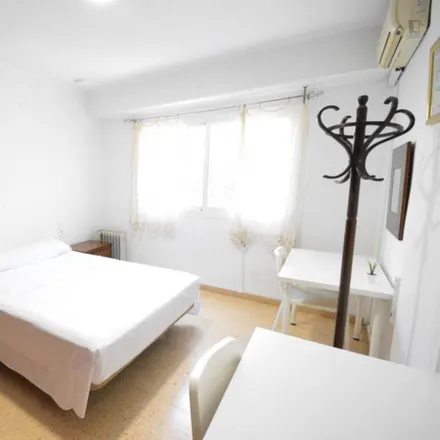 Image 1 - Avinguda de Blasco Ibáñez, 107, 46022 Valencia, Spain - Room for rent