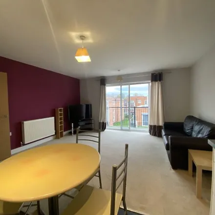 Rent this 1 bed apartment on Holmhurst Medical Centre in Thornton Side, Merstham