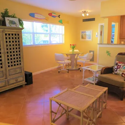 Rent this 1 bed apartment on 1009 Northeast 8th Avenue in Delray Beach, FL 33483