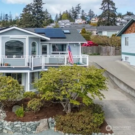 Buy this 3 bed house on 5210 Heather Drive in Anacortes, WA 98221