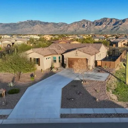 Buy this 4 bed house on 11460 North Big Star Trail in Oro Valley, AZ 85742