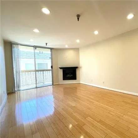 Buy this 1 bed condo on Christ Chapel of the Valley in 11316 Magnolia Boulevard, Los Angeles