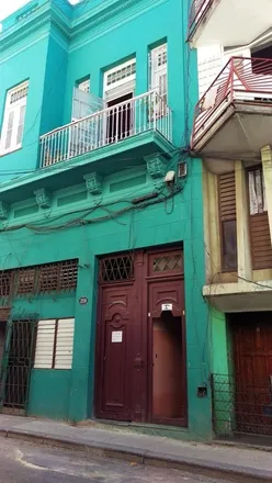 Rent this 2 bed house on Chinatown