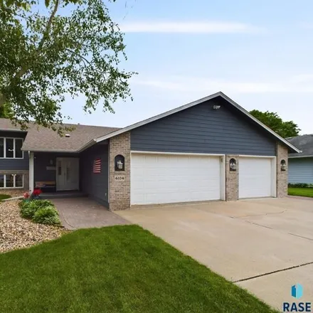 Buy this 4 bed house on 4104 E Shenandoah Trl in Sioux Falls, South Dakota