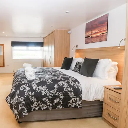 Rent this 6 bed house on Llanfair-Mathafarn-Eithaf in LL74 8SP, United Kingdom