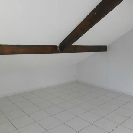 Rent this 2 bed apartment on 5 Rue Notre-Dame in 01000 Bourg-en-Bresse, France