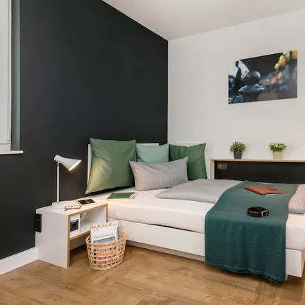 Rent this studio apartment on Storkower Straße 156A