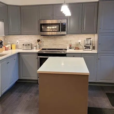 Image 3 - Montreal, QC H2S 2Y1, Canada - Townhouse for rent