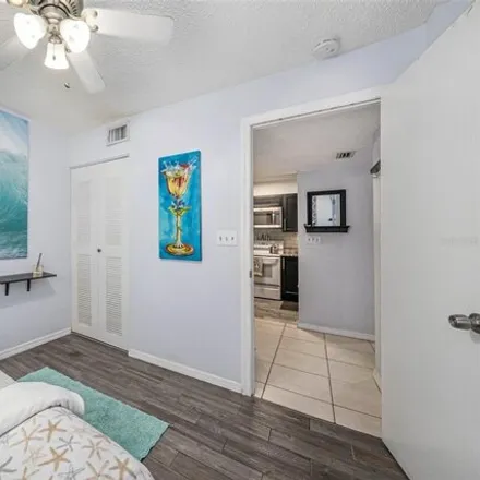 Image 9 - 6932 Stones Throw Cir N Apt 7101, Saint Petersburg, Florida, 33710 - Condo for sale