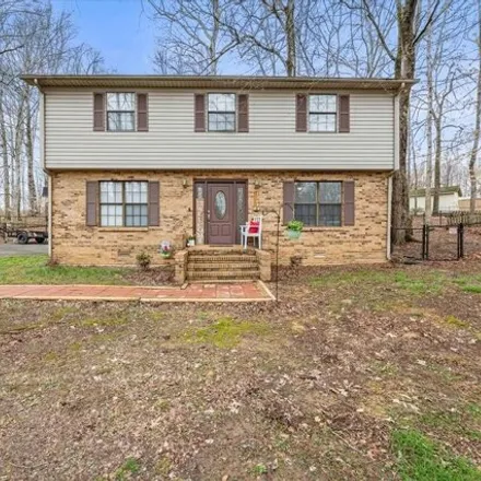 Buy this 4 bed house on 1366 Whiteaker Springs Road in Oak Park Estates, Putnam County