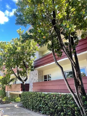 Image 4 - Villa Capri, 1205 Mariposa Avenue, Coral Gables, FL 33146, USA - Condo for rent