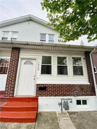 Buy this 3 bed house on 598 N. Lafayette Street in Allentown, PA 18104