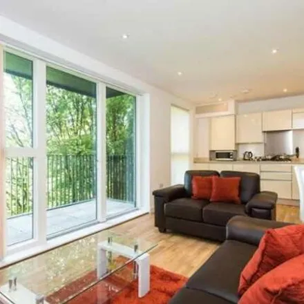Rent this 2 bed room on Valley House in Manor Road, London