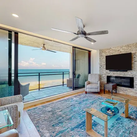 Rent this 3 bed condo on Longboat Key in FL, 34228