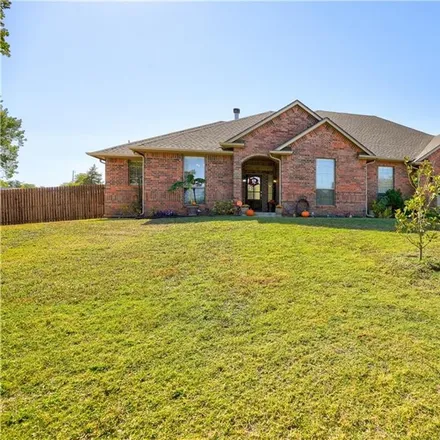 Buy this 3 bed house on 900 North 11th Street in Guthrie, OK 73044