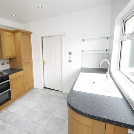 Image 3 - Riverside Terrace, Cardiff, CF5 5AR, United Kingdom - Townhouse for rent