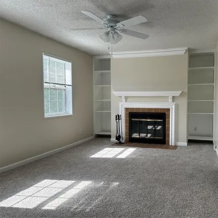 Image 2 - 1600 Oriole Place, Brentwood, Saint Louis County, MO 63144, USA - Condo for rent