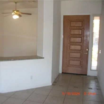 Image 2 - 6 Panther Creek Ct, Henderson, Nevada, 89052 - House for rent