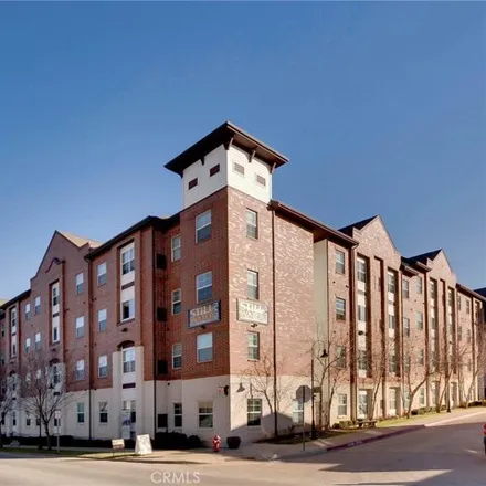 Rent this 1 bed condo on Stillwater Flats Student Living in 205 West Miller Avenue, Stillwater