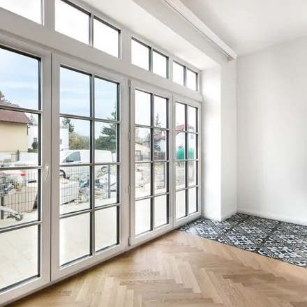 Rent this 5 bed apartment on Anton-Baumgartner-Straße in 1230 Vienna, Austria