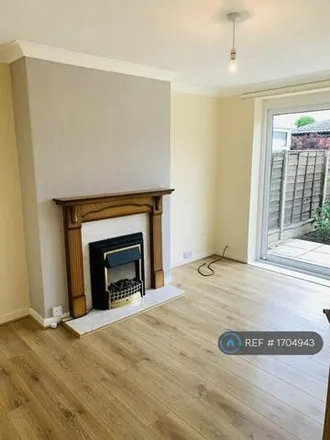 Image 3 - Fulmar Drive, West Timperley, M33 4NH, United Kingdom - Apartment for rent