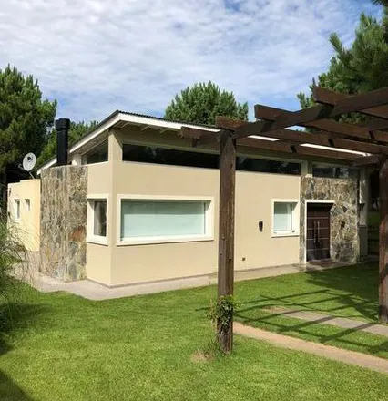 Rent this 3 bed house on unnamed road in Partido de Pinamar, Pinamar