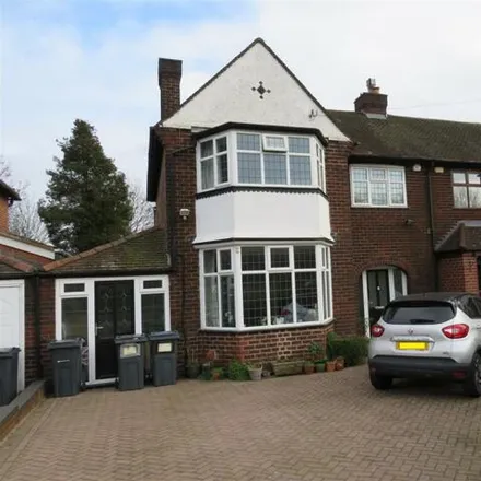 Buy this 4 bed duplex on 284 Stechford Road in Hodge Hill, B34 6AS