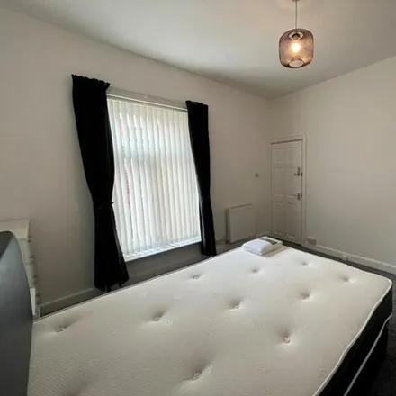 Image 5 - Russell Street, Eccles, M30 0UE, United Kingdom - House for rent