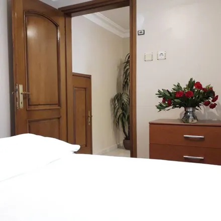 Image 1 - Üsküdar, Rumi Mehmet Paşa Sokağı, 34672 Üsküdar, Turkey - Apartment for rent