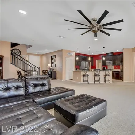 Image 9 - 10616 West Lomaland Avenue, Las Vegas, NV 89166, USA - Loft for sale