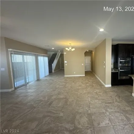 Image 6 - 8080 North Crushed Velvet Place, Las Vegas, NV 89166, USA - House for rent