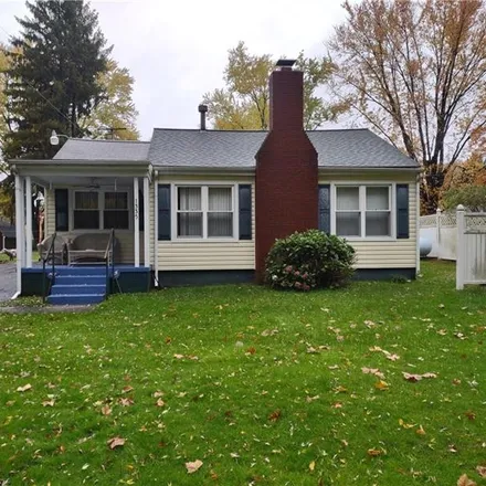 Buy this 2 bed house on 1265 Janet Lane in Pymatuning Central, Crawford County