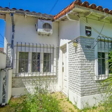 Rent this 2 bed house on Saavedra 1445 in Martínez Oeste, Martínez