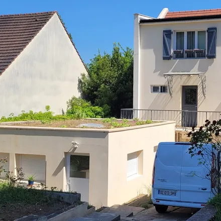 Image 1 - Gif-sur-Yvette, IDF, FR - House for rent