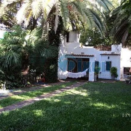 Buy this 3 bed house on Ladislao Martínez 1060 in Partido de San Isidro, B1640 AOD Martínez